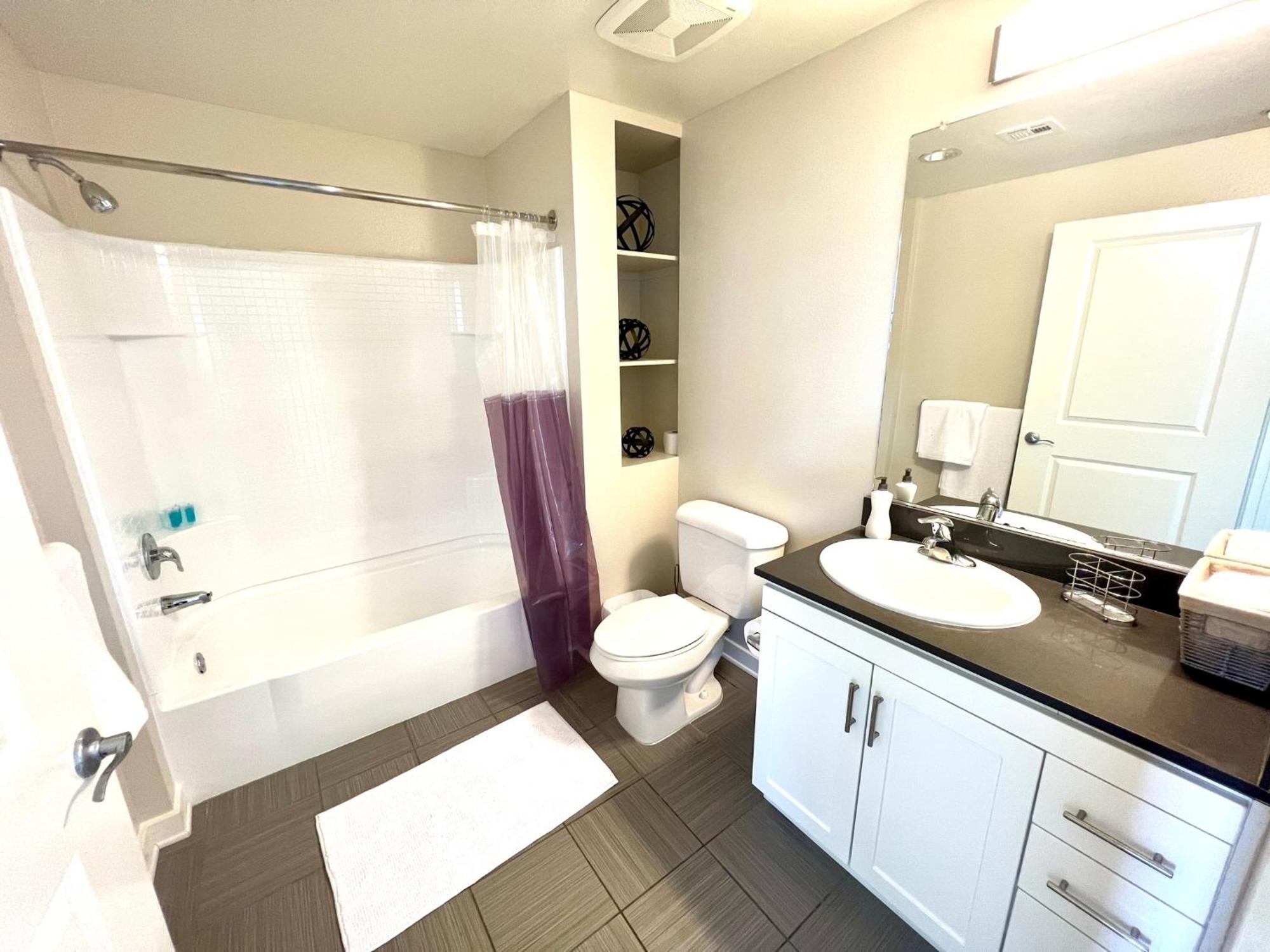 לוס אנג'לס Luxury 2 Bedroom 2 Bathroom With Fitness Center And Pool מראה חיצוני תמונה
